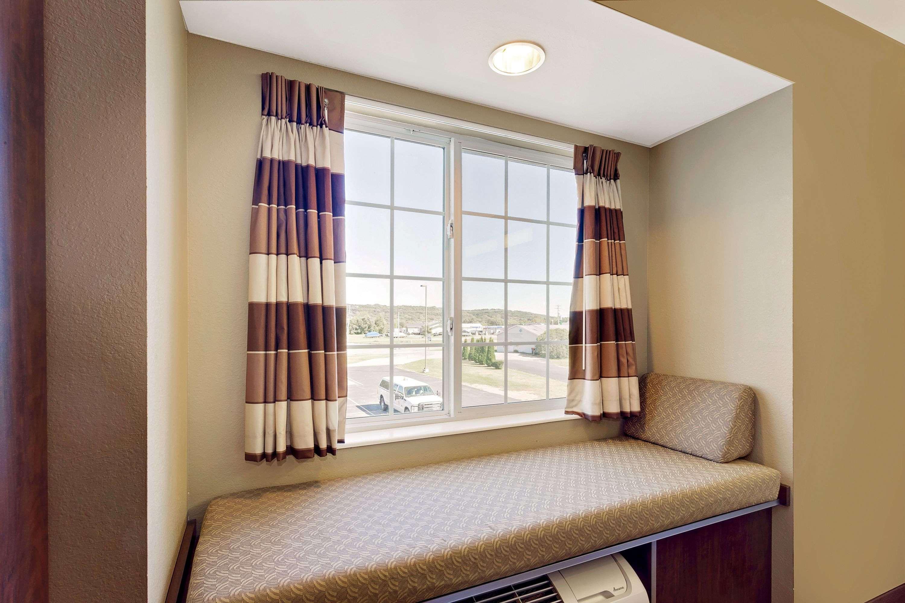 Microtel Inn & Suites By Wyndham Prairie Du Chien Luaran gambar